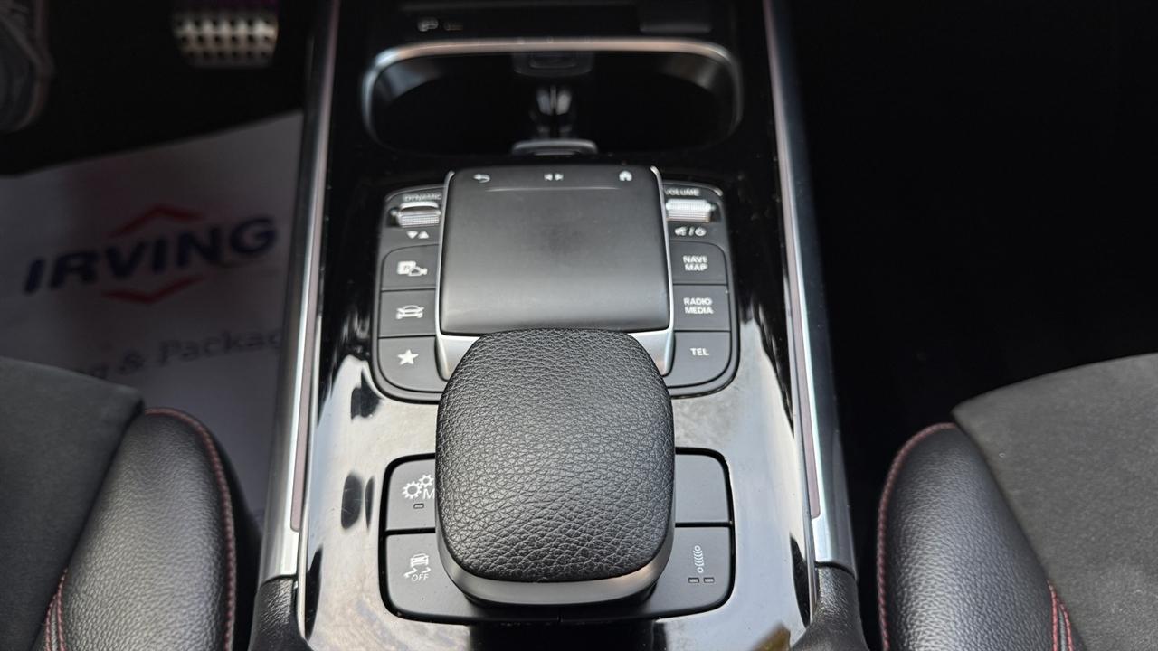 Mercedes-Benz GLA-Class photo 60