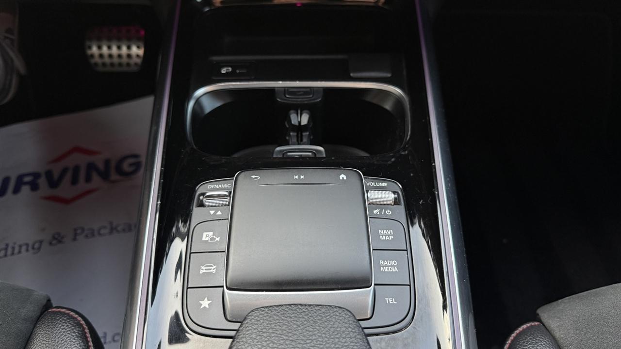 Mercedes-Benz GLA-Class photo 61