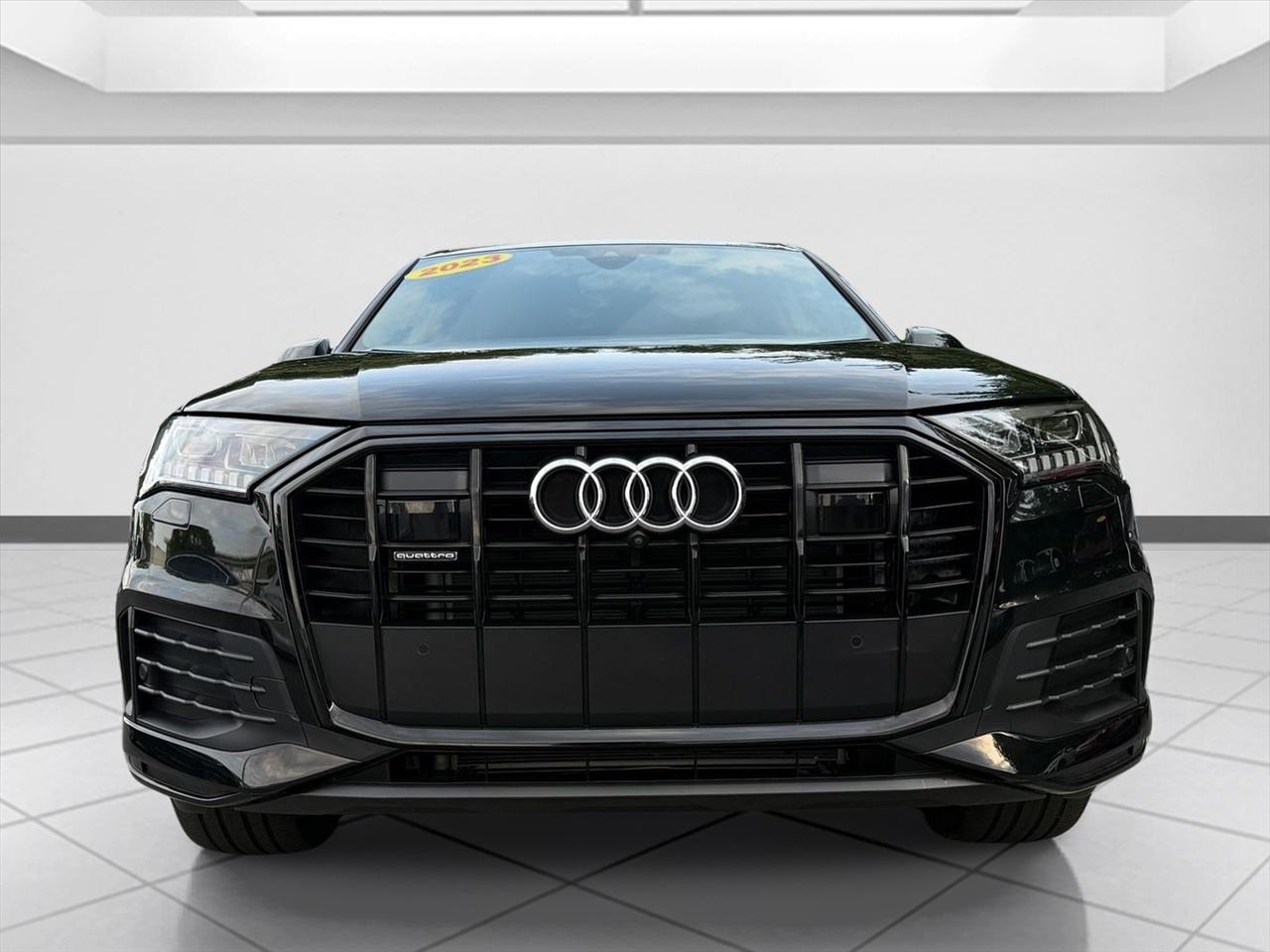 Audi Q7 photo 8