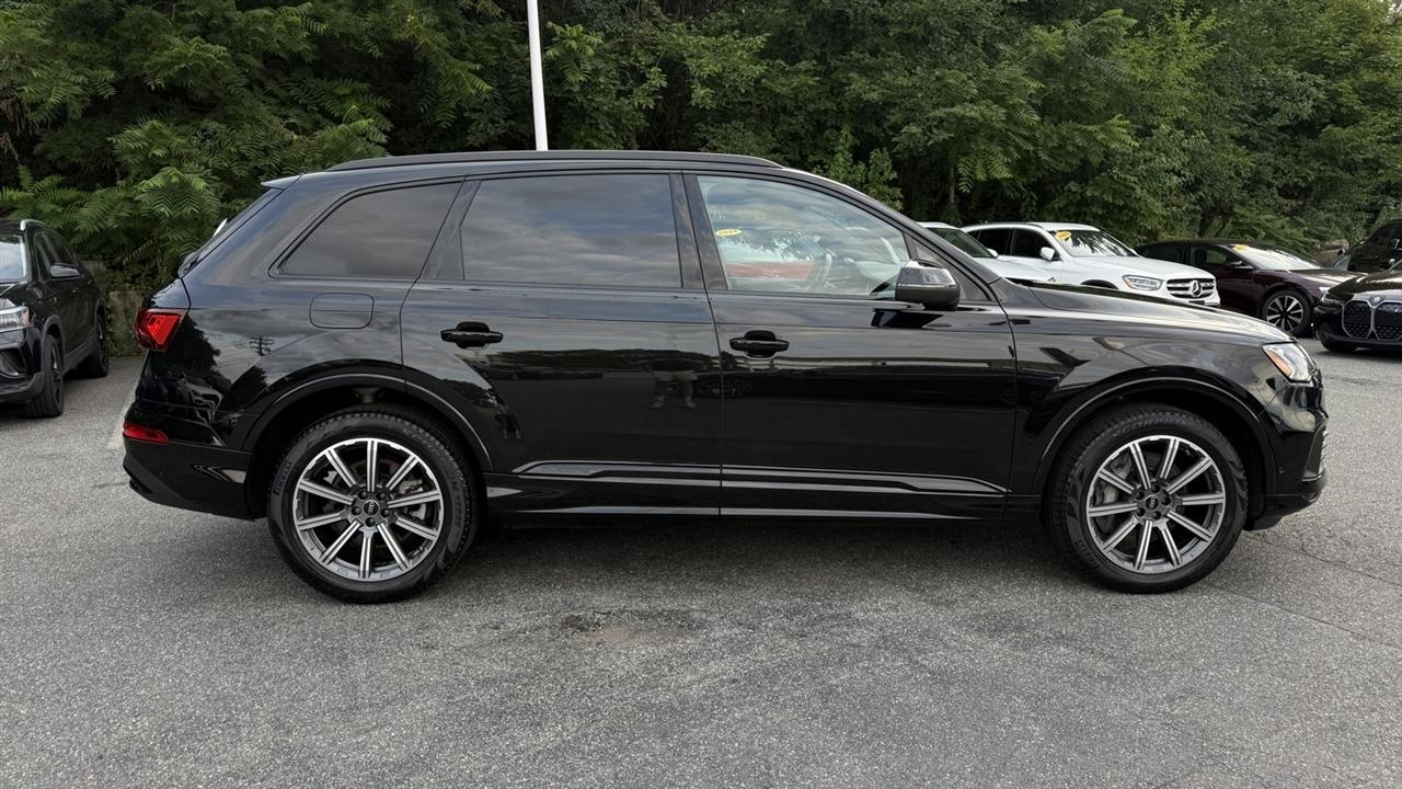 Audi Q7 photo 19