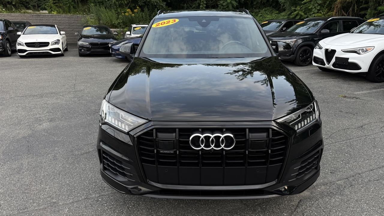 Audi Q7 photo 24