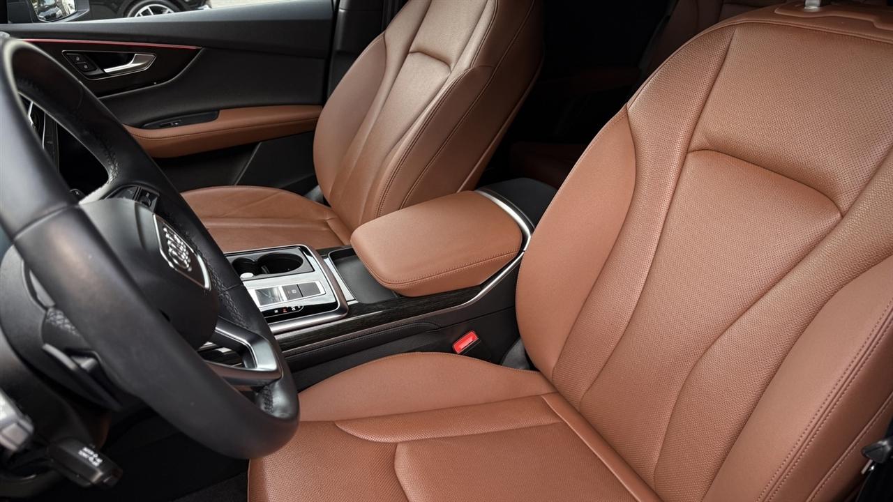 Audi Q7 photo 29