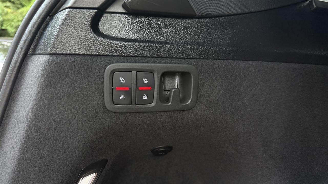 Audi Q7 photo 36