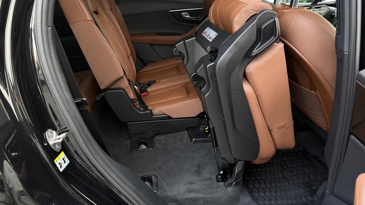 Audi Q7 photo 42