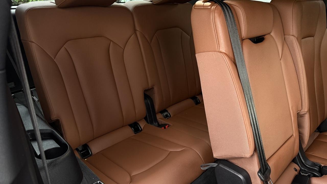 Audi Q7 photo 43
