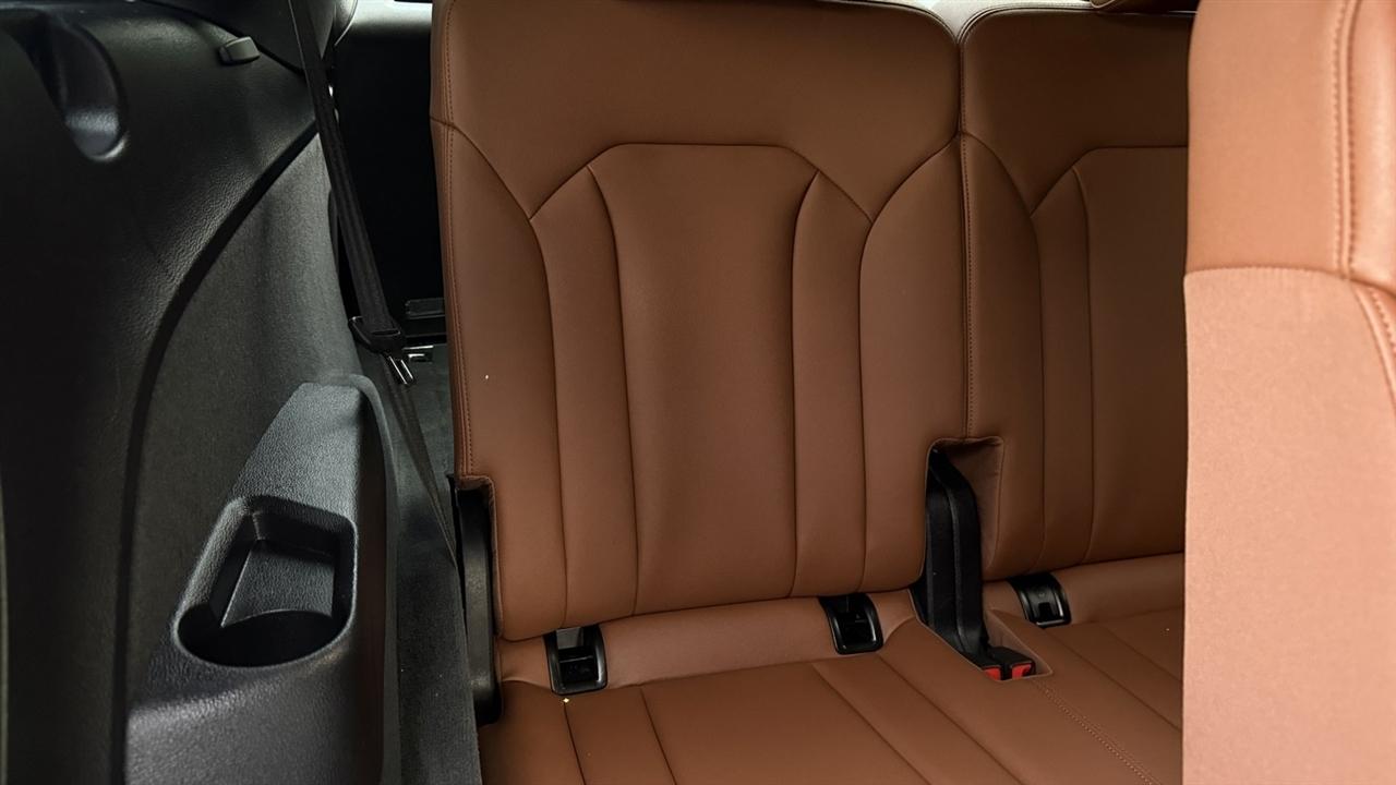Audi Q7 photo 45