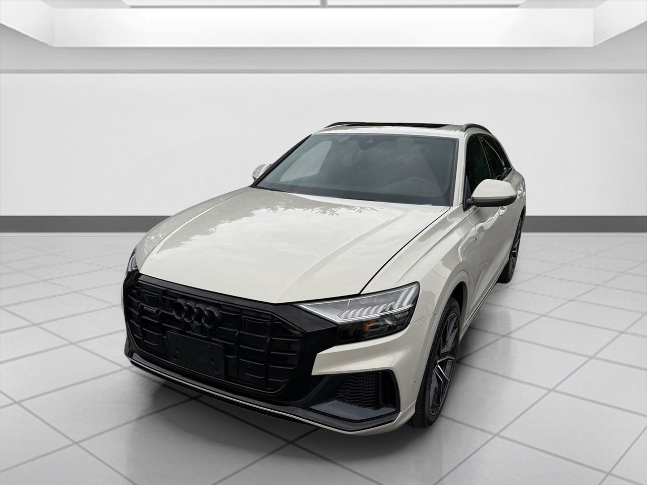 Audi Q8 photo 8