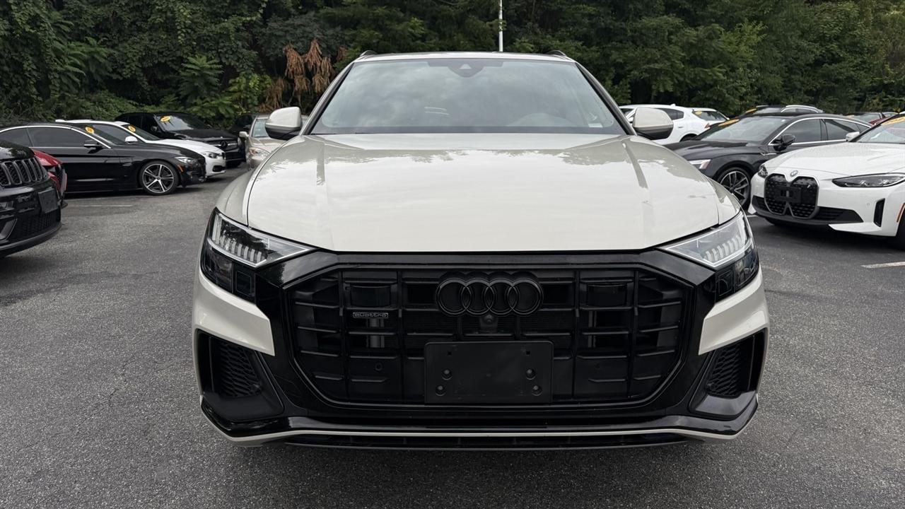 Audi Q8 photo 17