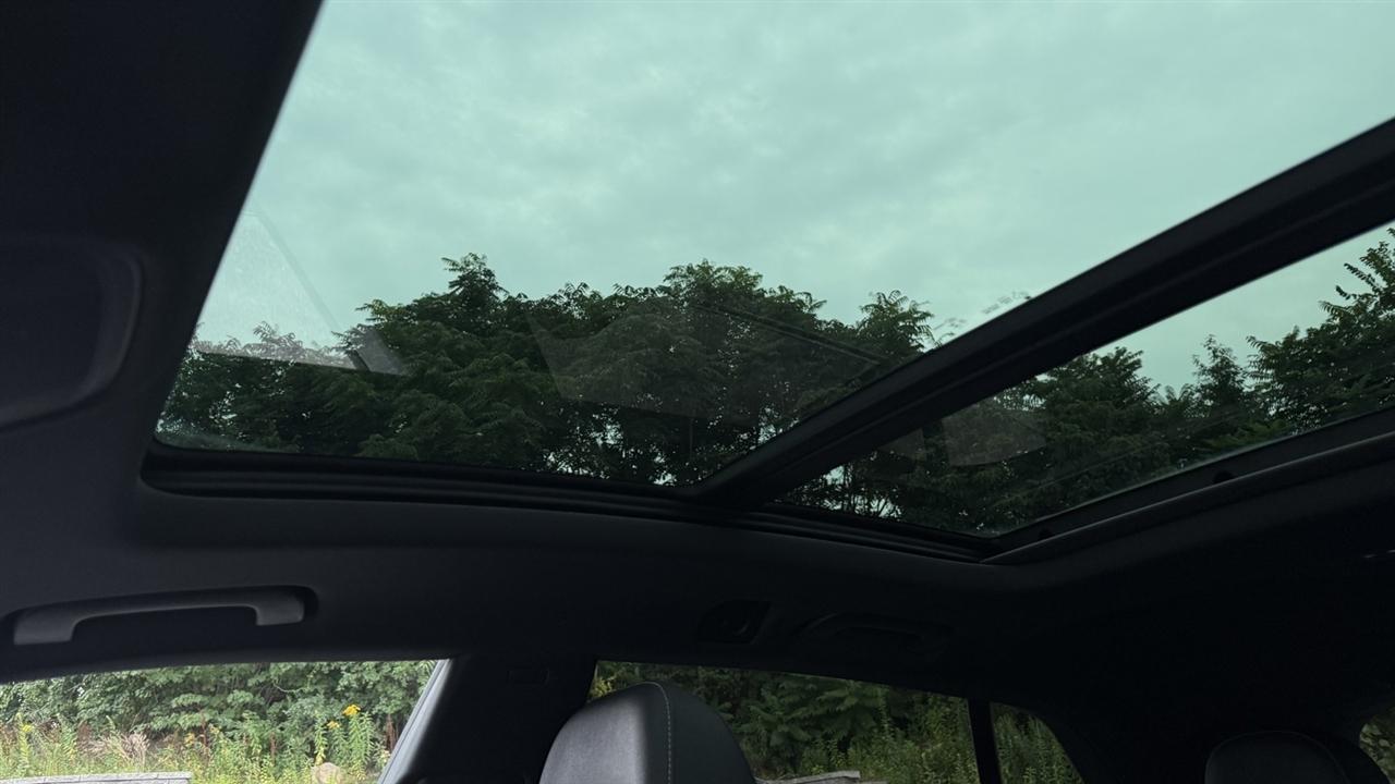 Audi Q8 photo 56