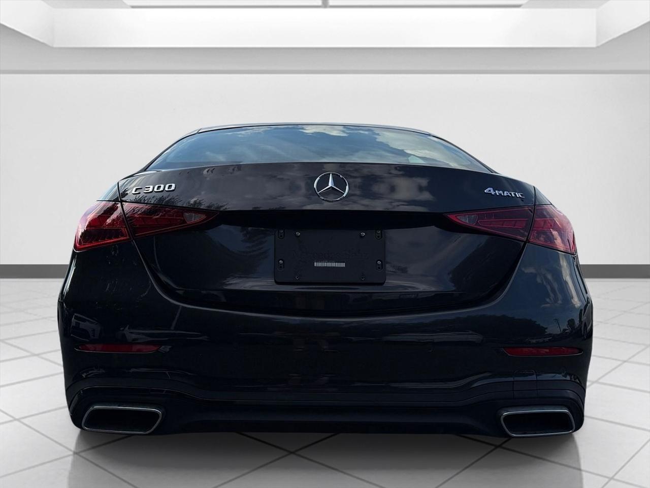 Mercedes-Benz C-Class photo 4
