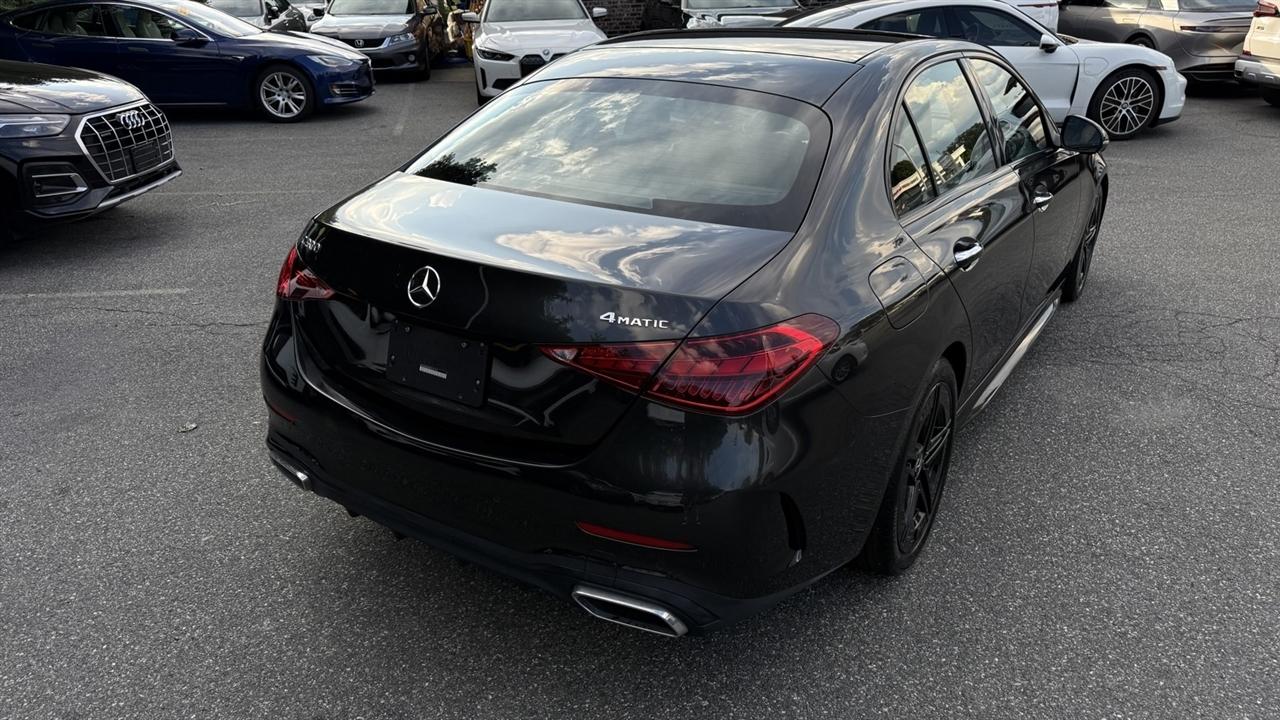 Mercedes-Benz C-Class photo 18