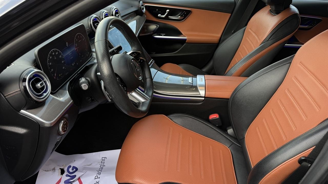 Mercedes-Benz C-Class photo 27