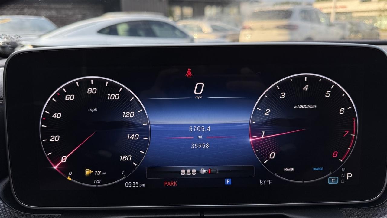 Mercedes-Benz C-Class photo 48