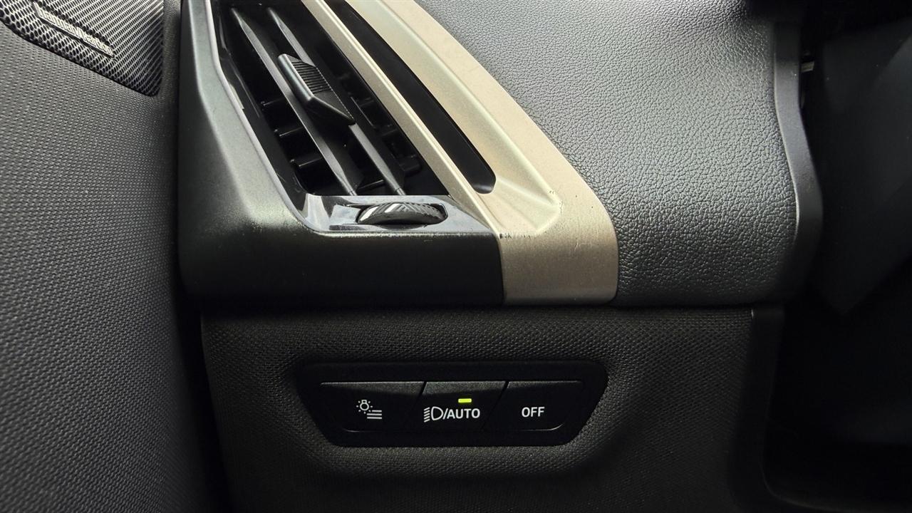 BMW iX photo 46