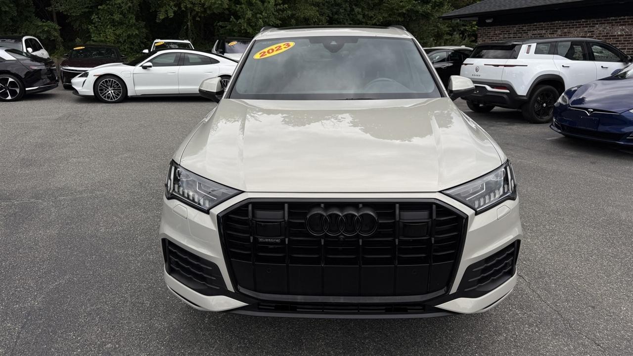 Audi Q7 photo 15