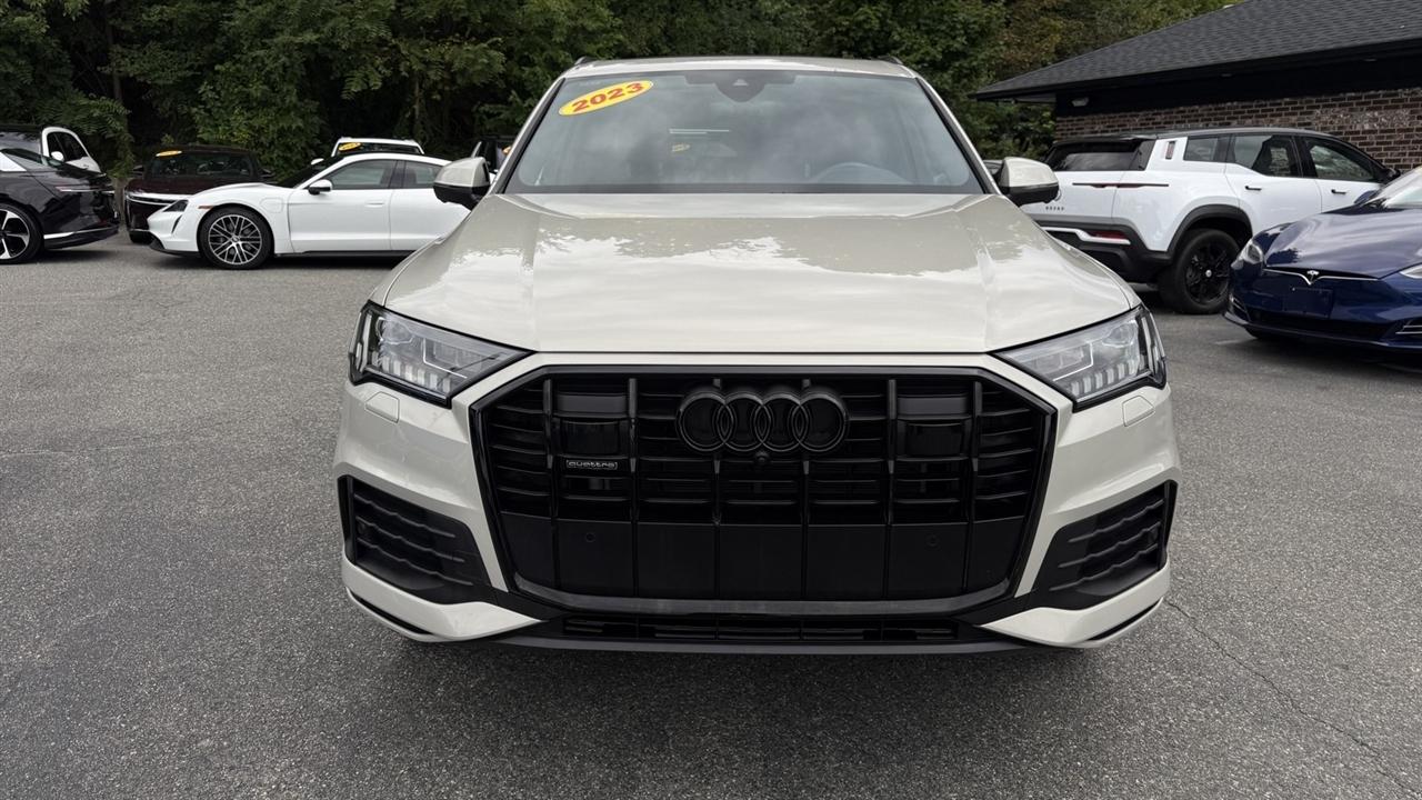 Audi Q7 photo 18