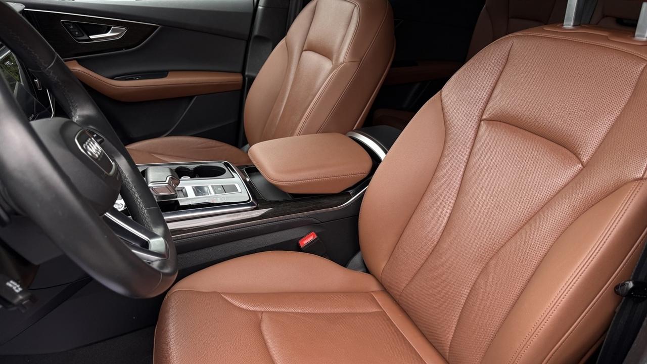 Audi Q7 photo 21