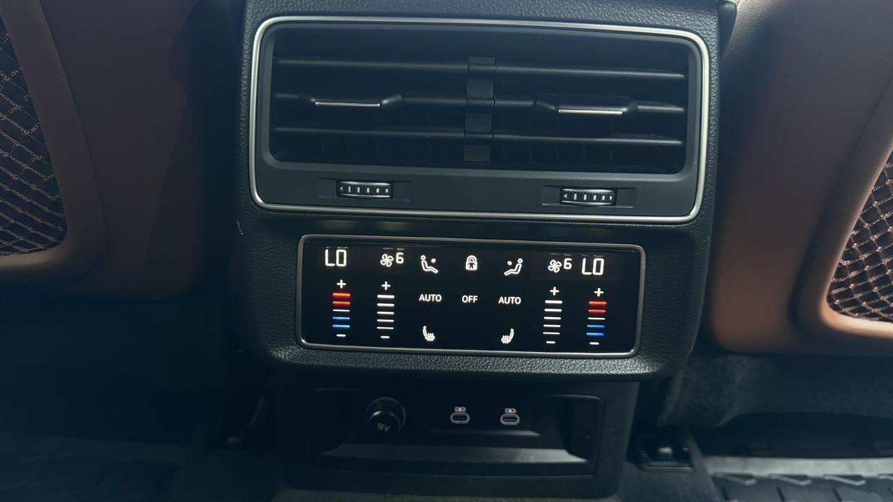 Audi Q7 photo 42
