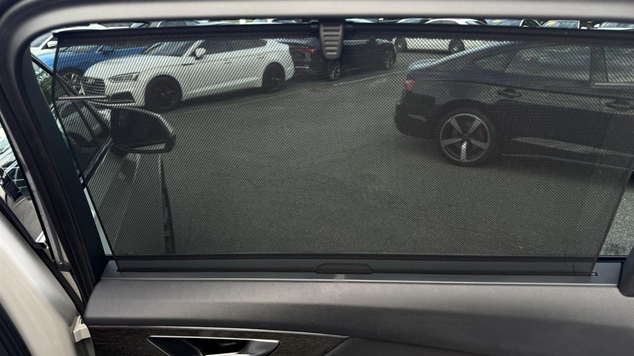 Audi Q7 photo 43