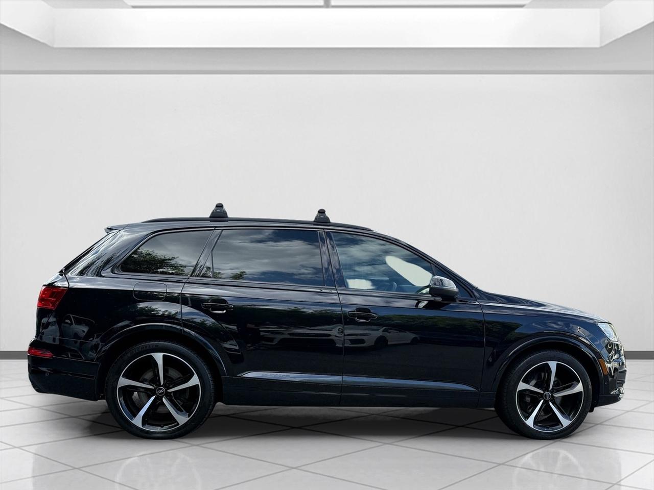 Audi Q7 photo 6