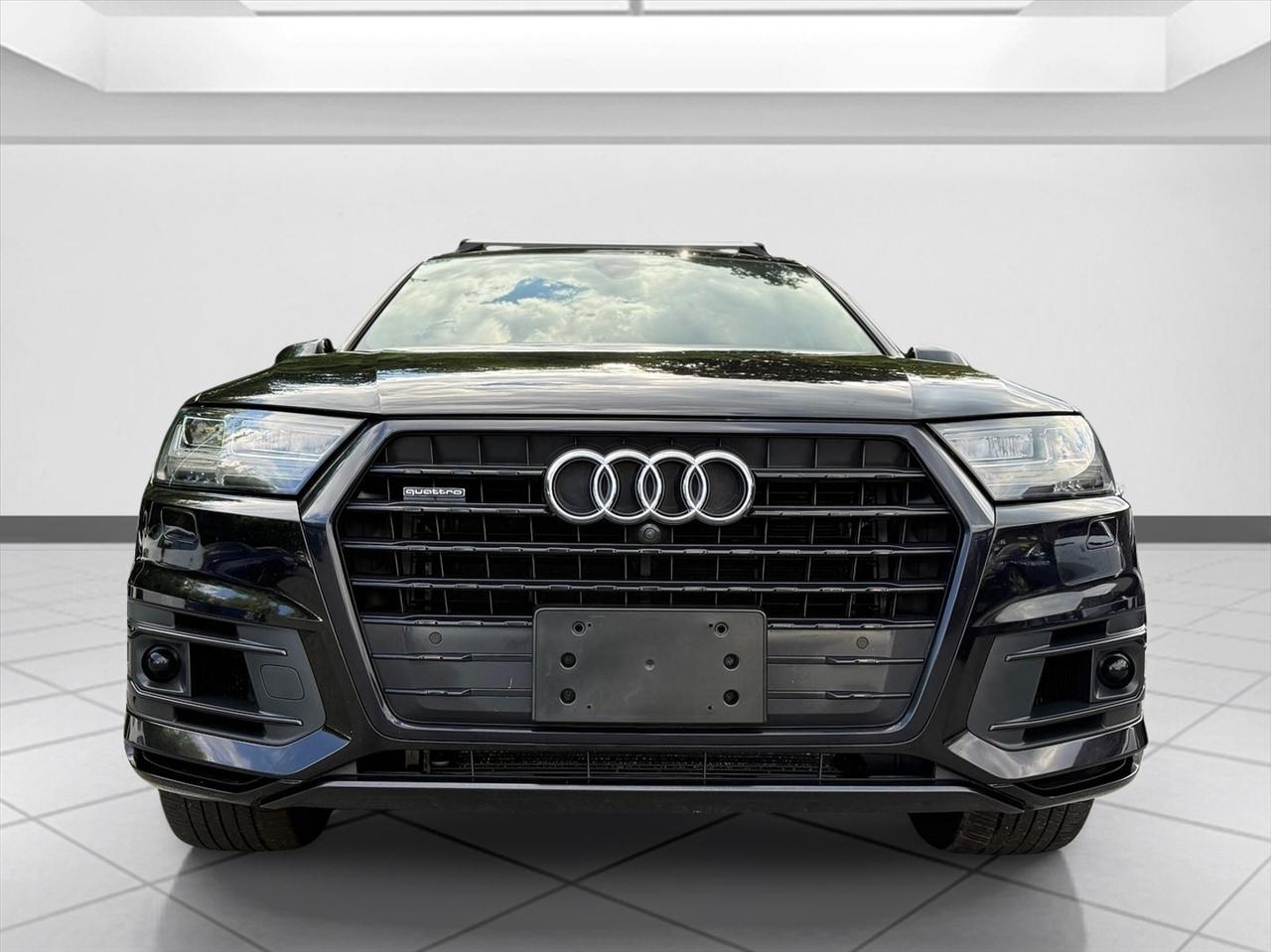 Audi Q7 photo 8