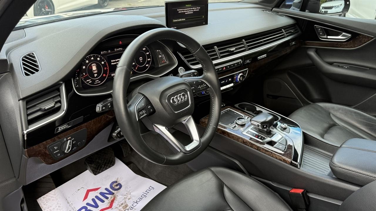 Audi Q7 photo 28