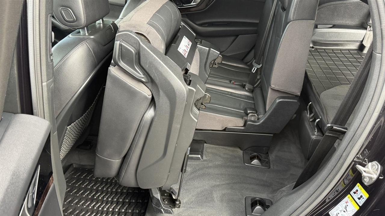 Audi Q7 photo 35
