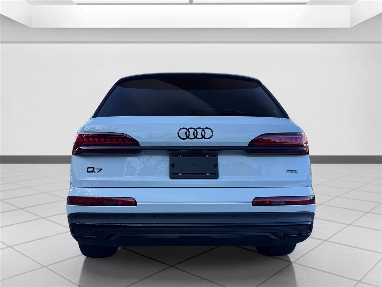 Audi Q7 photo 4