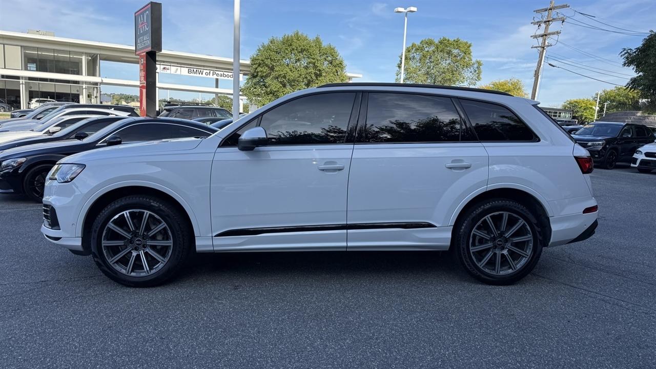Audi Q7 photo 11