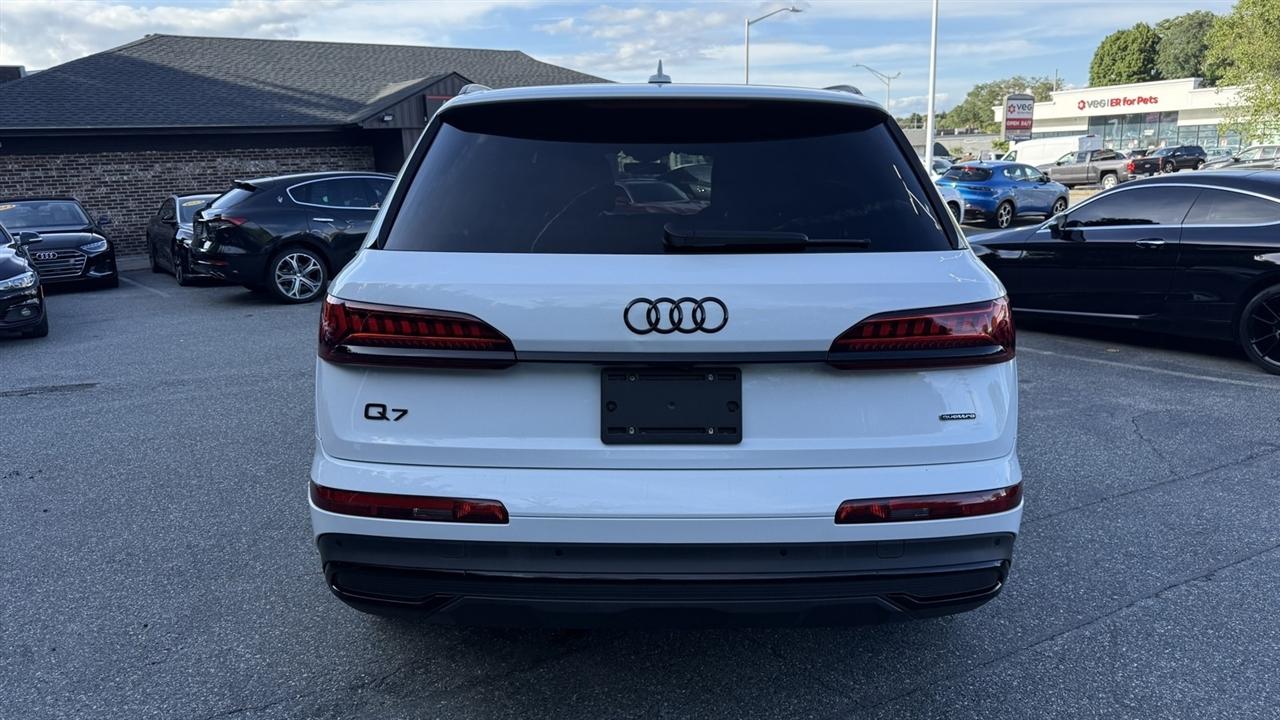 Audi Q7 photo 15