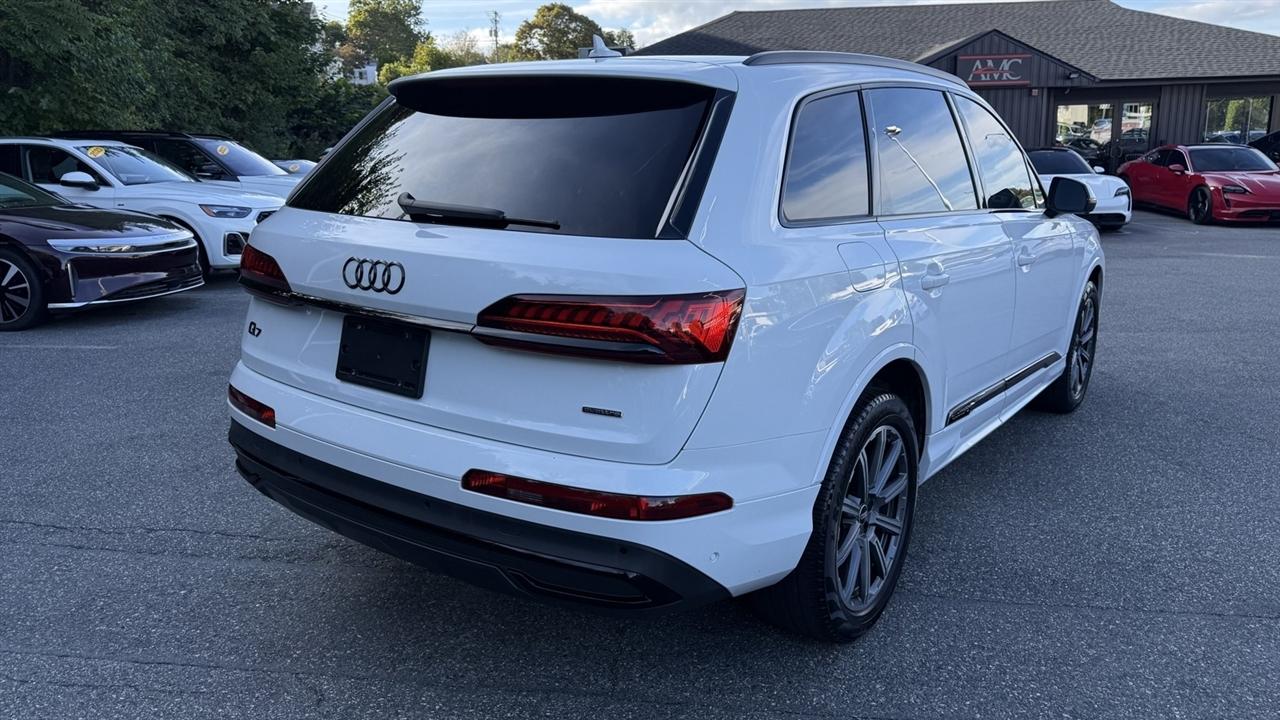 Audi Q7 photo 17