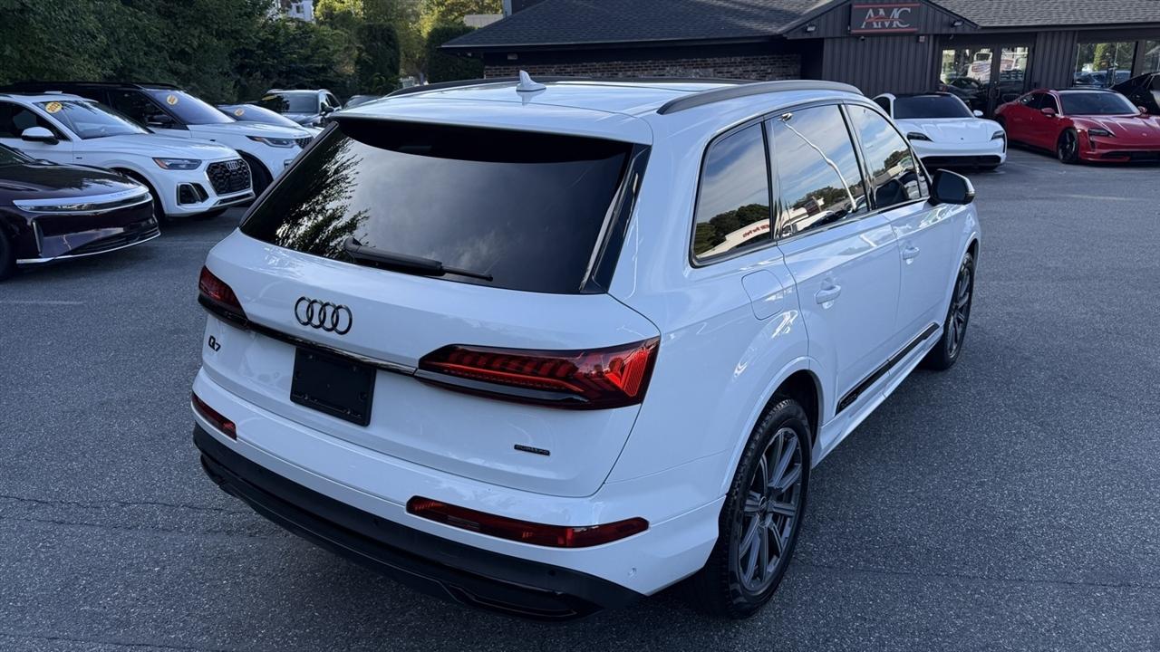 Audi Q7 photo 18