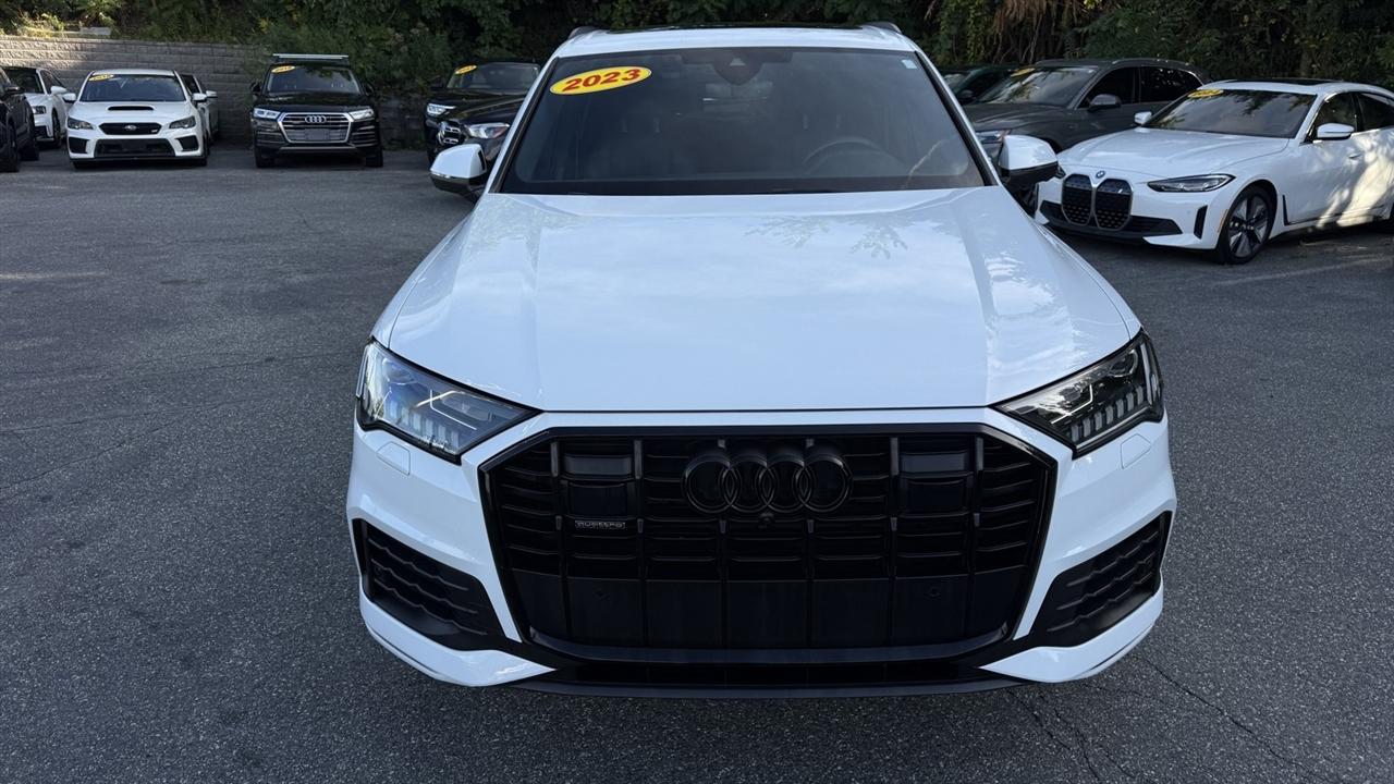 Audi Q7 photo 24