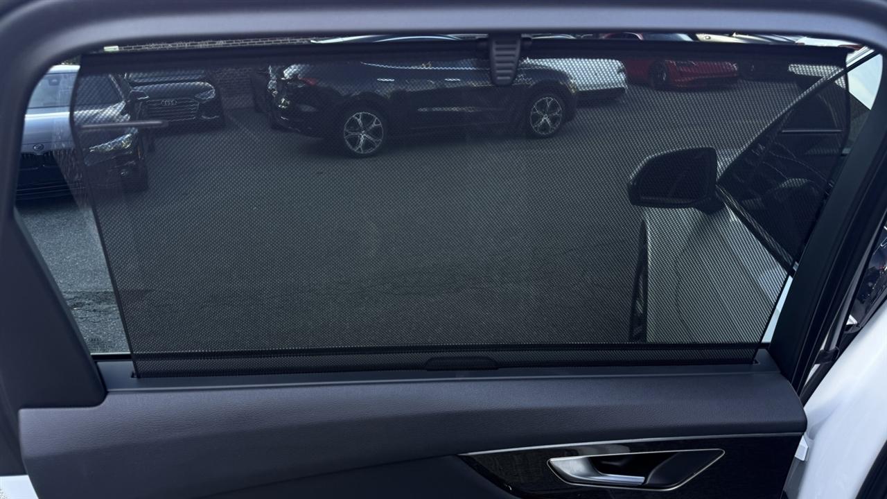 Audi Q7 photo 31