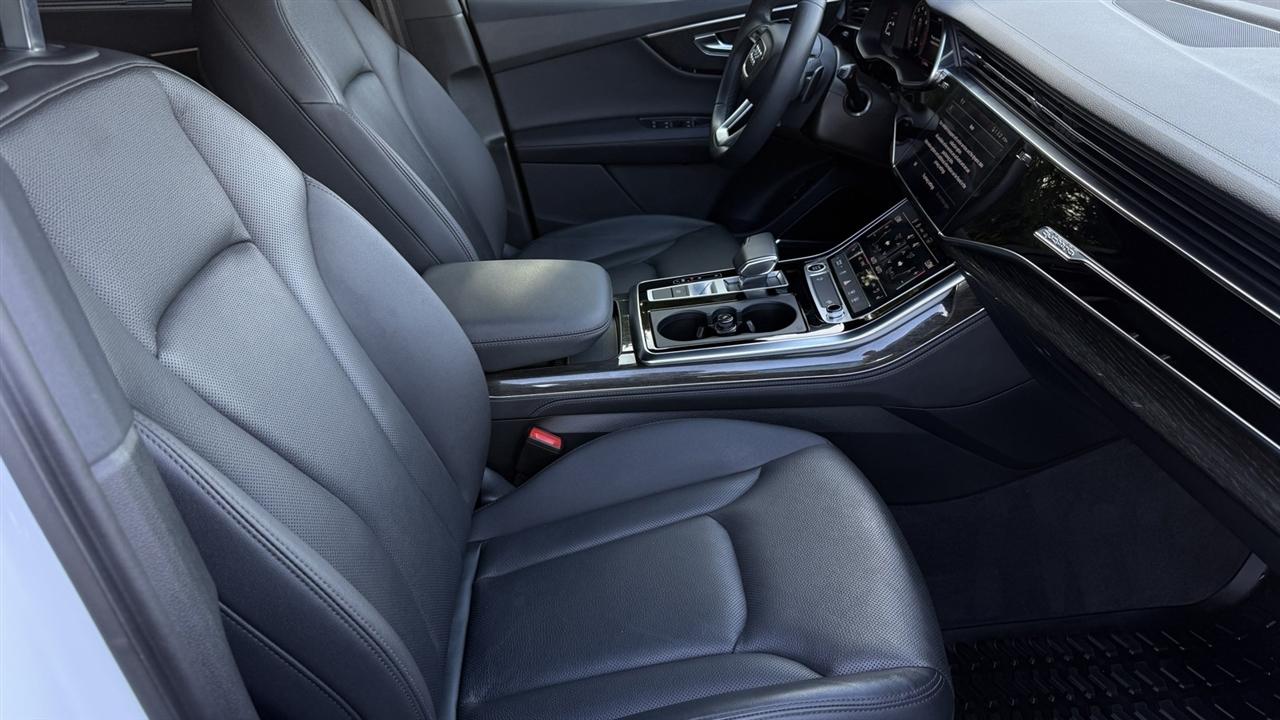 Audi Q7 photo 48