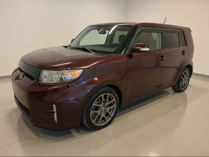 2011 Scion xB 5-Door Wagon 5-Spd MT