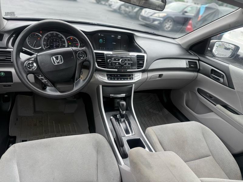 2013 Honda Accord LX - Photo 8