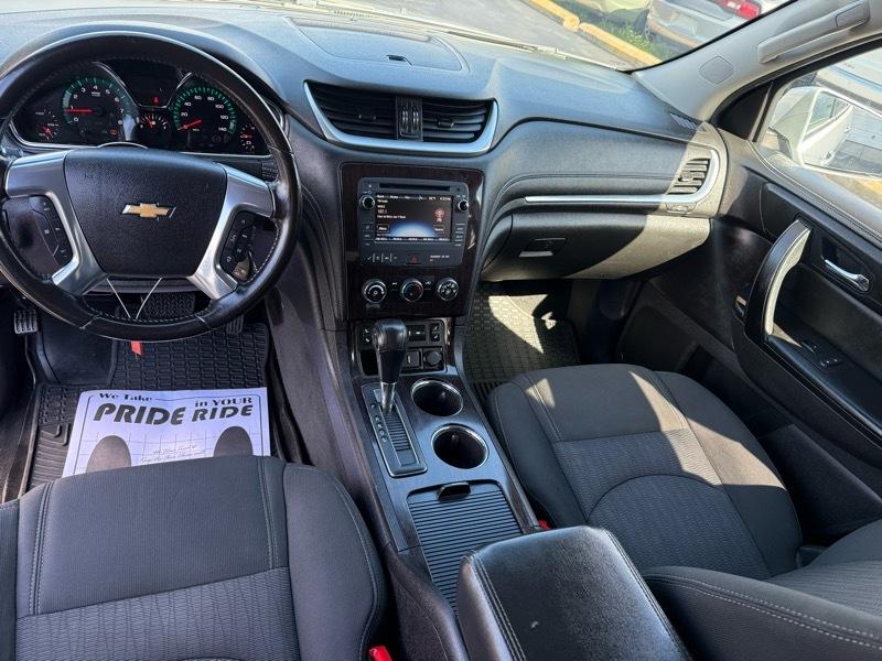 2015 Chevrolet Traverse 1LT - Photo 7