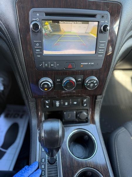 2015 Chevrolet Traverse 1LT - Photo 9