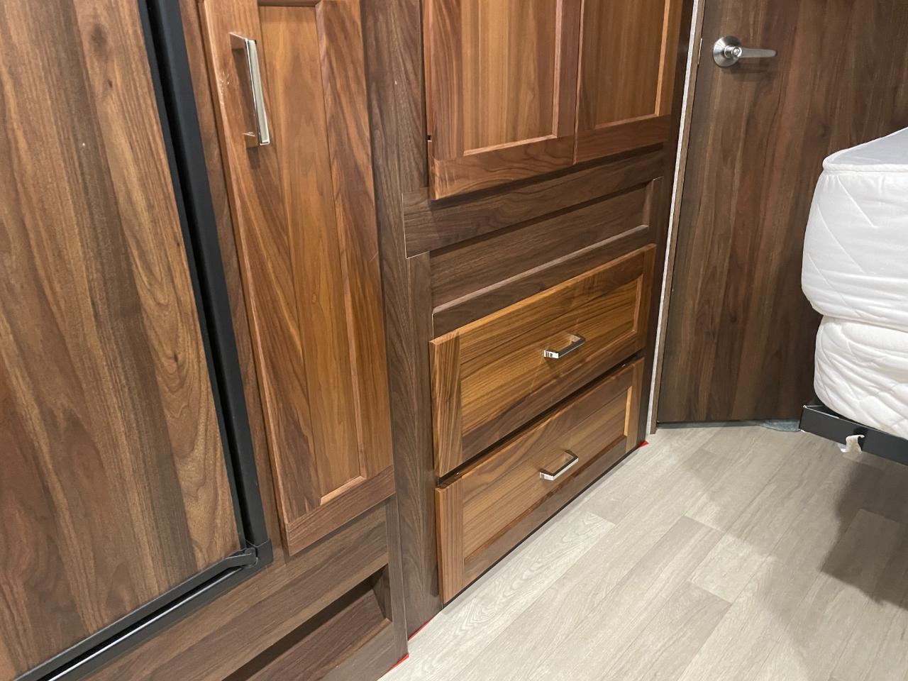 Winnebago Vista  2020