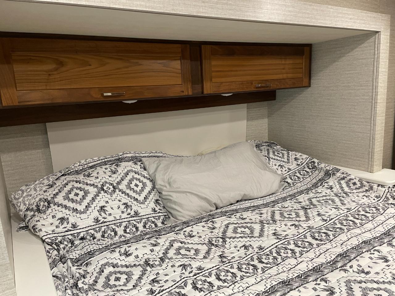 Winnebago Vista  2020