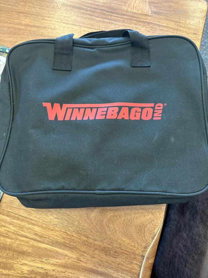 Winnebago Vista  2020