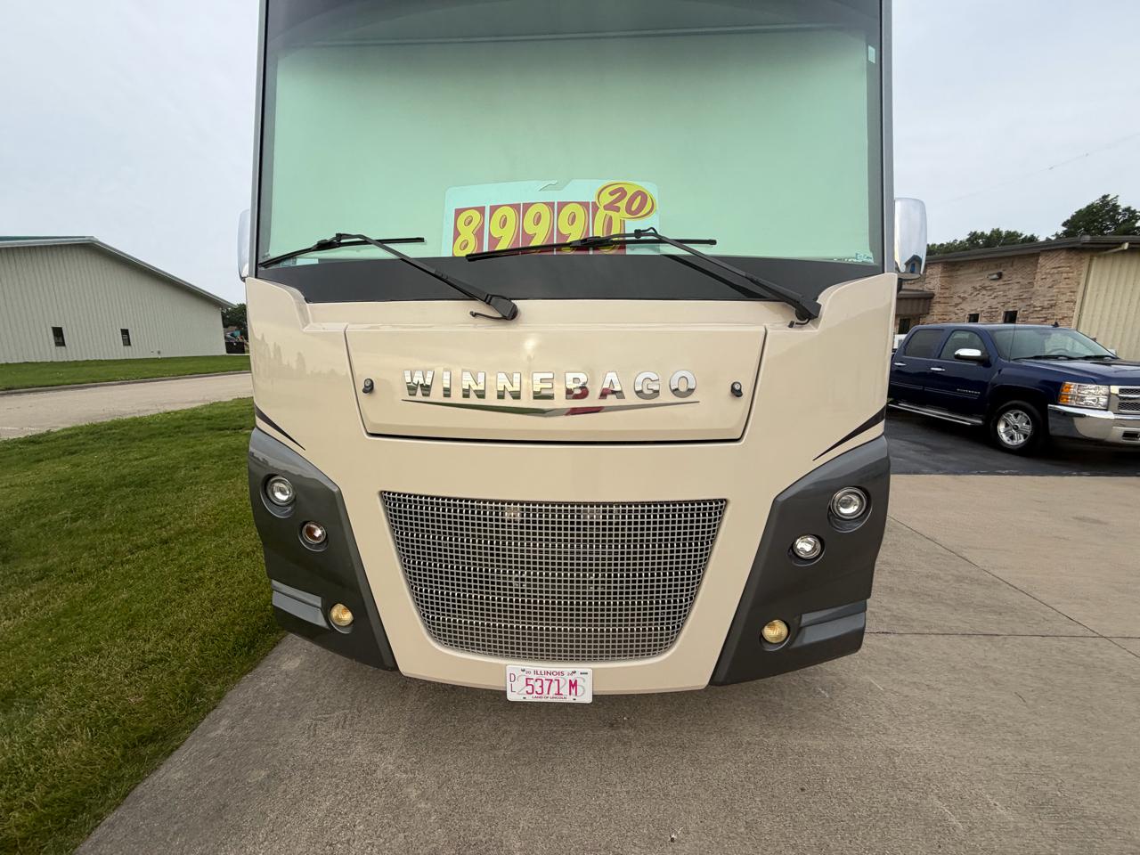 Winnebago Vista  2020