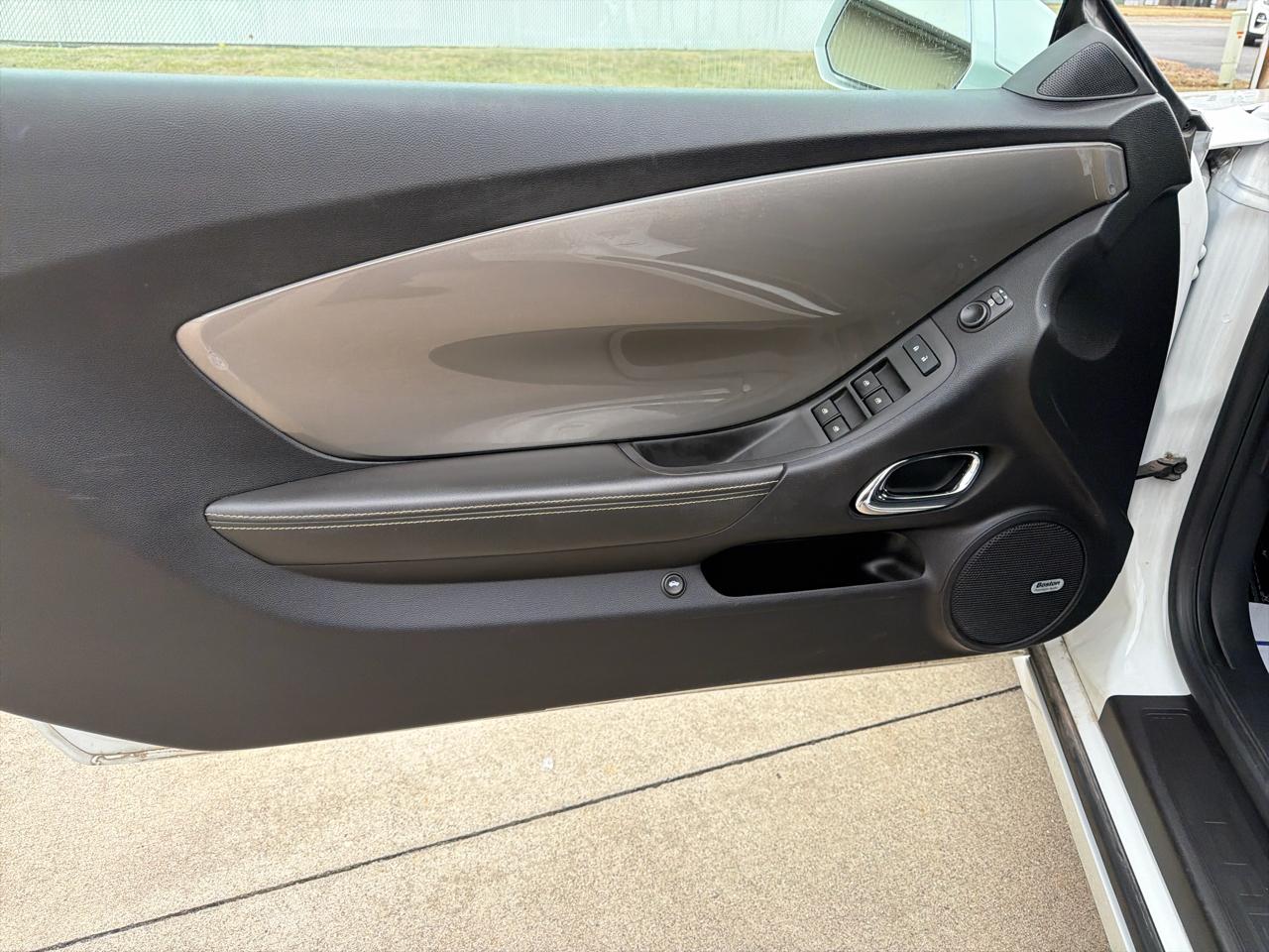 Chevrolet Camaro 2dr Conv LT w/2LT 2015