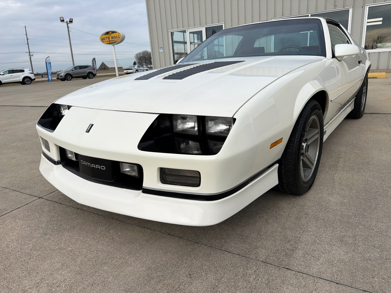 Chevrolet Camaro 2dr Coupe IROC Z 1986