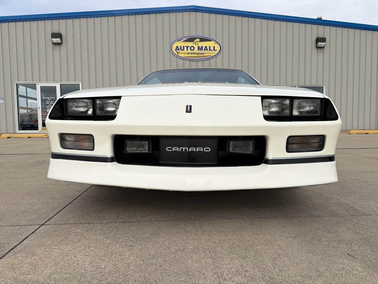 Chevrolet Camaro 2dr Coupe IROC Z 1986