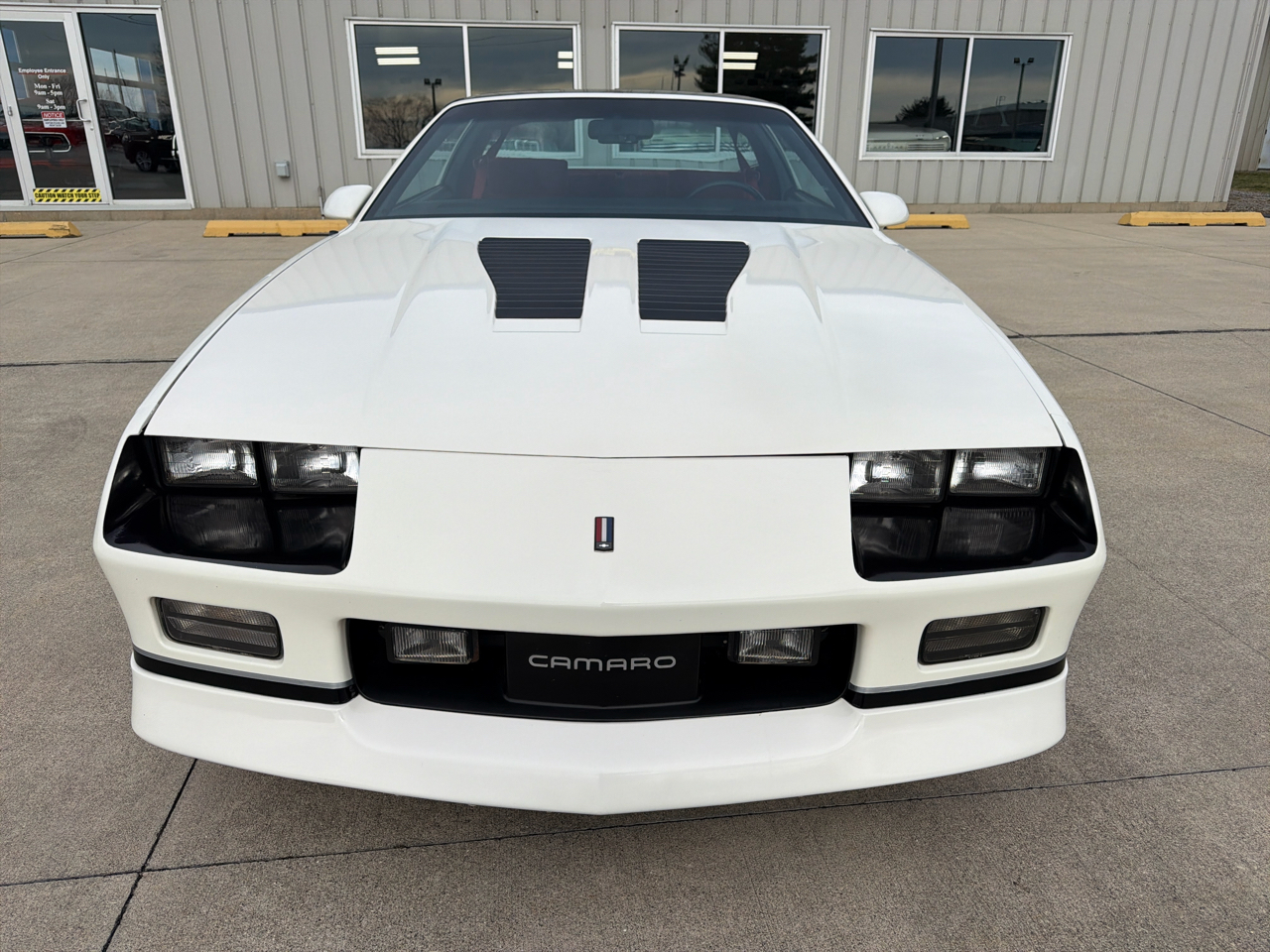 Chevrolet Camaro 2dr Coupe IROC Z 1986