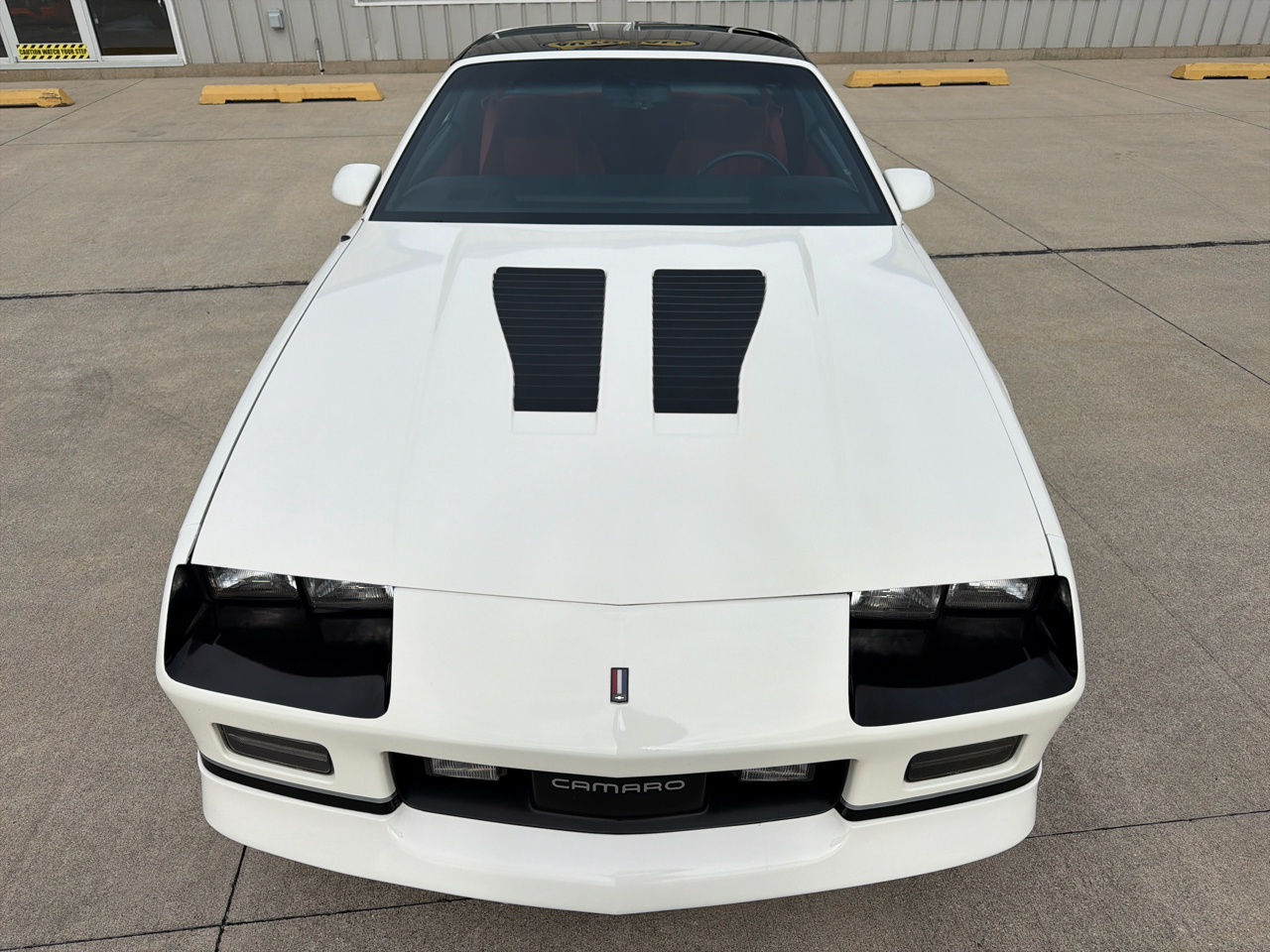 Chevrolet Camaro 2dr Coupe IROC Z 1986