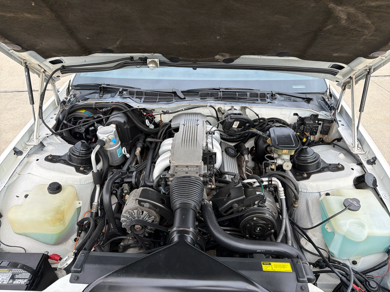 Chevrolet Camaro 2dr Coupe IROC Z 1986