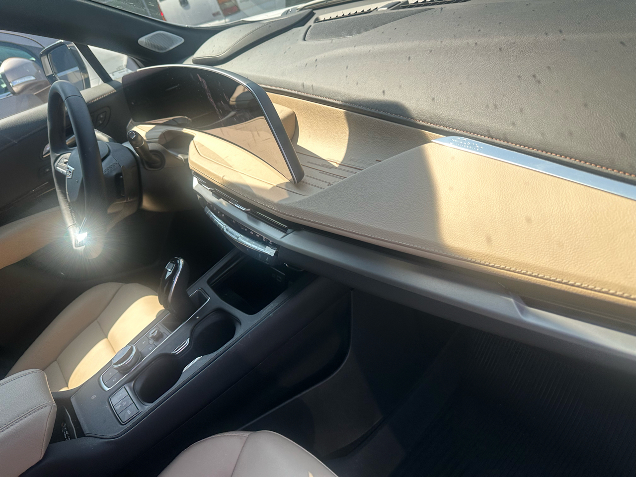 Cadillac XT4 AWD 4dr Premium Luxury 2025 Cadillac XT4 AWD 4dr Premium Luxury 2025